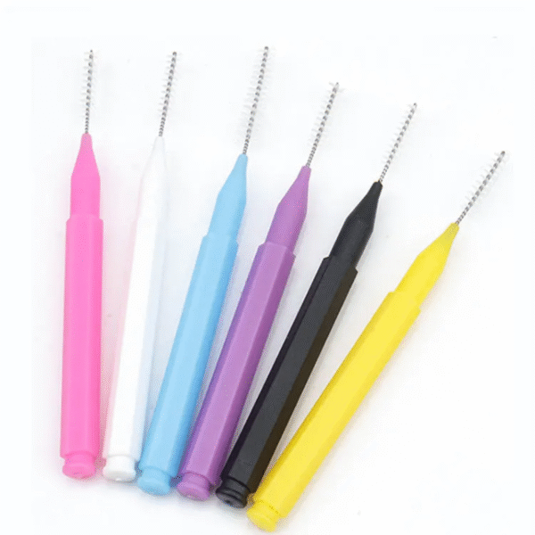 Micro cepillos para cejas x 6 un.