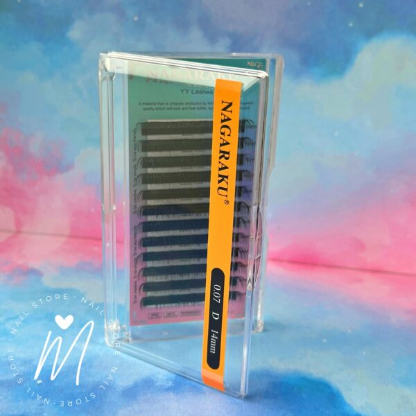 Pestañas Nagaraku doble Y - 14mm 0,07D