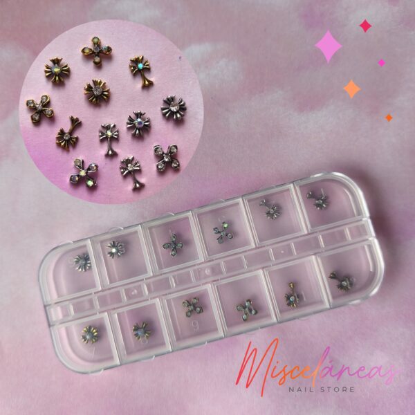 Dije cruz gótica en caja x 12 (Mod. 2) - Magic Girl